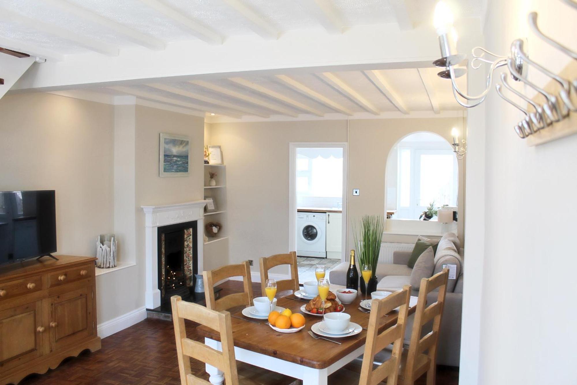 Cosy Cottage In Mersea - Walking Distance To Beach And Town West Mersea Exteriör bild